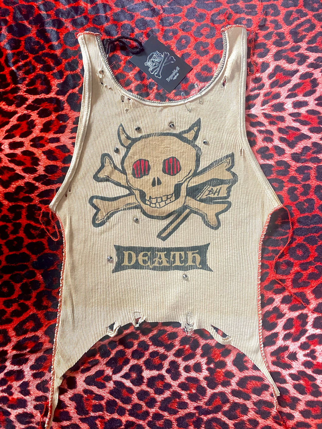 Death Skull Tank (Large)